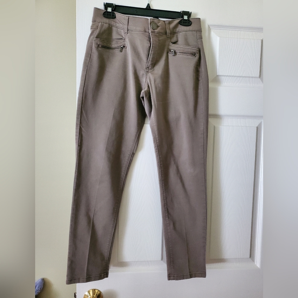 Democracy AB technology jeans